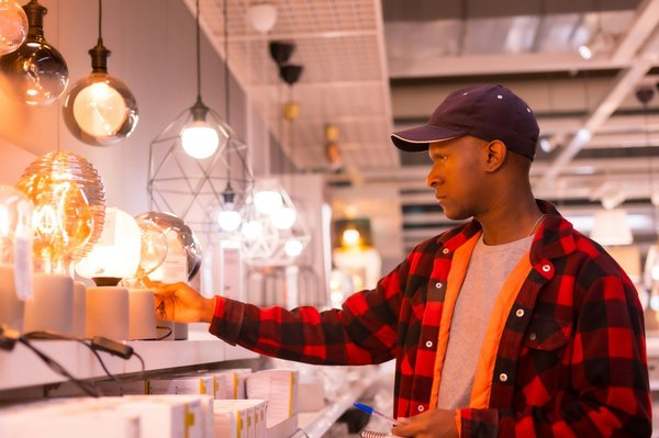 Découvrez les avantages des lampes de chevet tactiles modernes